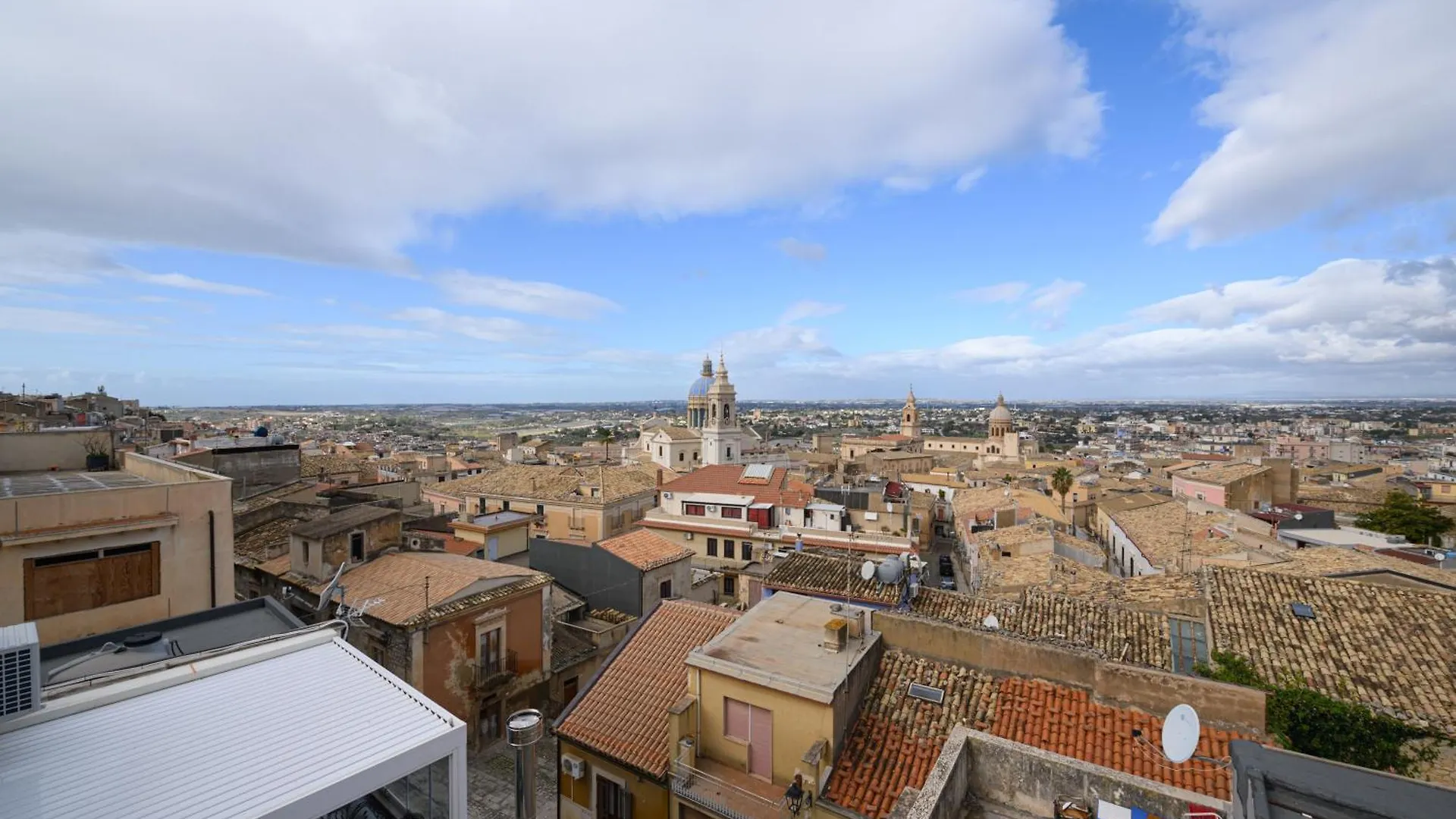 Alleria Apartment Comiso Italy