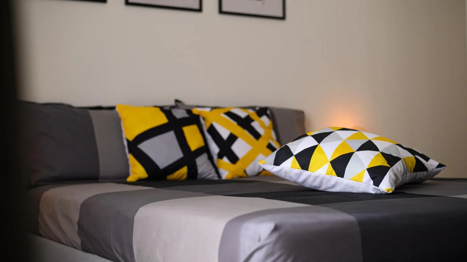 Alleria Apartment Comiso Italy